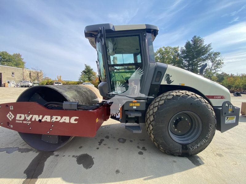 2024 DYNAPAC CA30D R5652