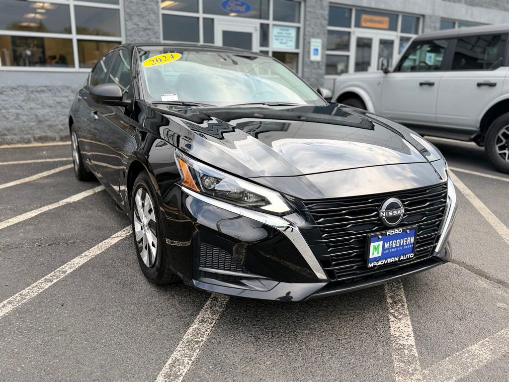 2024-Nissan-Altima-stkFD3242-8 2024-Nissan-Altima-stkFD3242-8