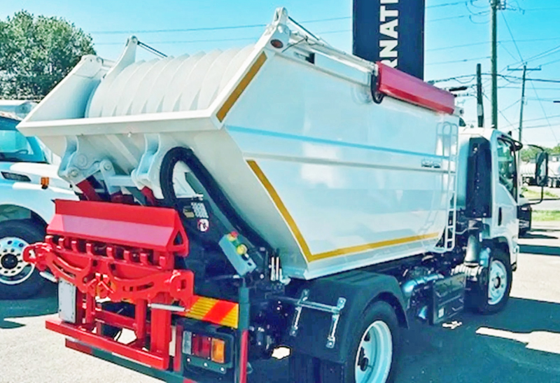 2025 ISUZU NRR REFUSE BODY