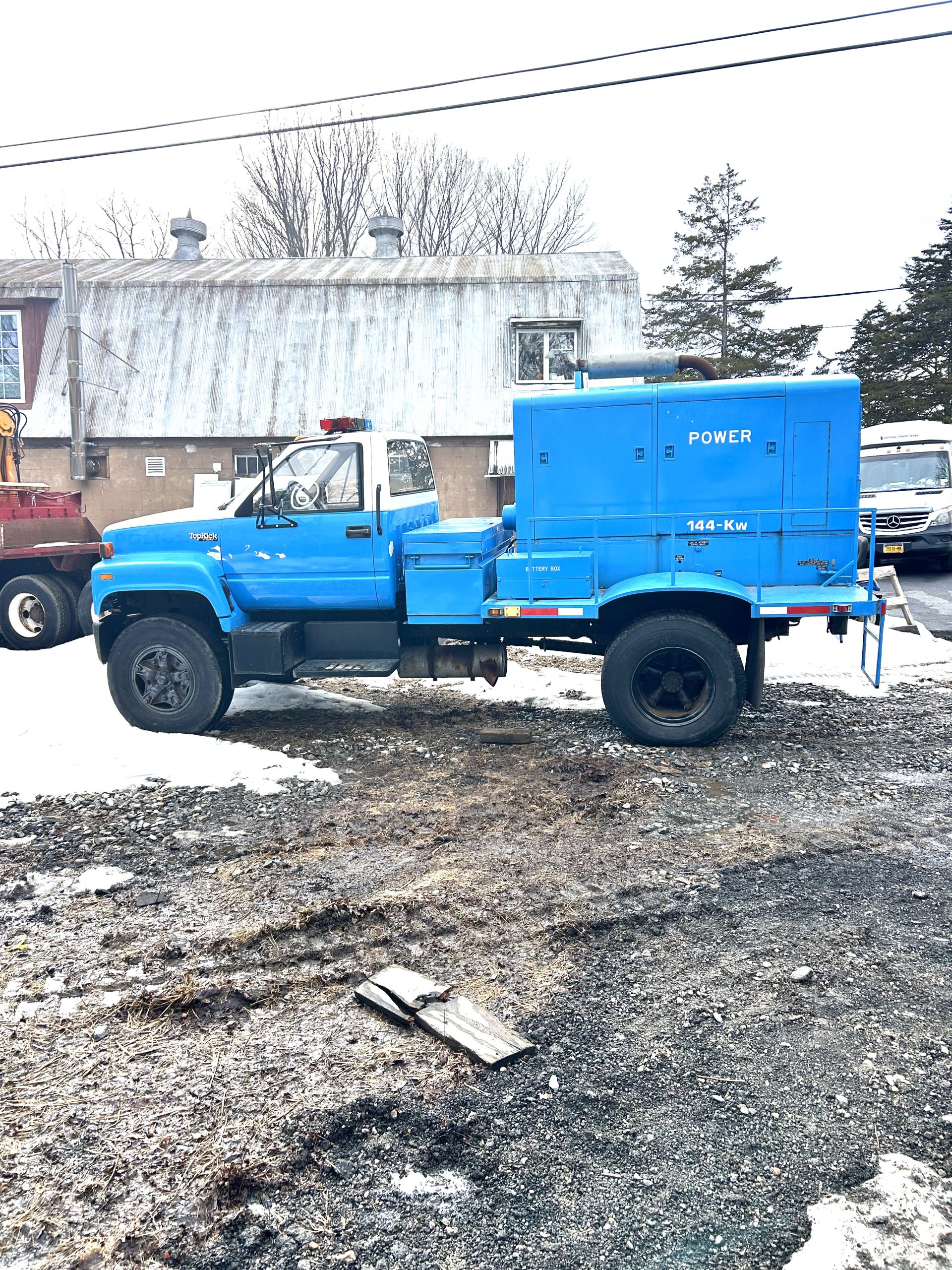GMC GENERATOR TRUCK. GMC GENERATOR TRUCK.
