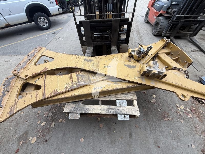 Tailgate CATERPILLAR SCISSOR TAILGATE IM4667