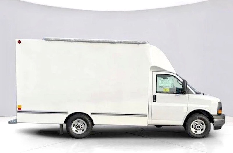 2025 GMC 3500 HI CUBE NEW