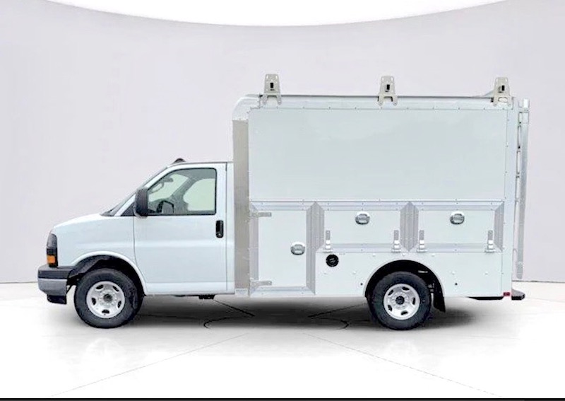 2025 GMC 3500 SERVICE VAN NEW