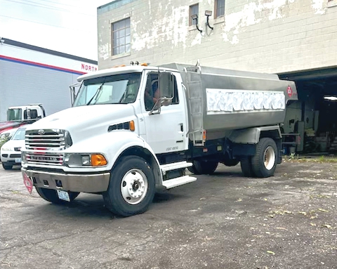 2004 STERLING ACTERRA