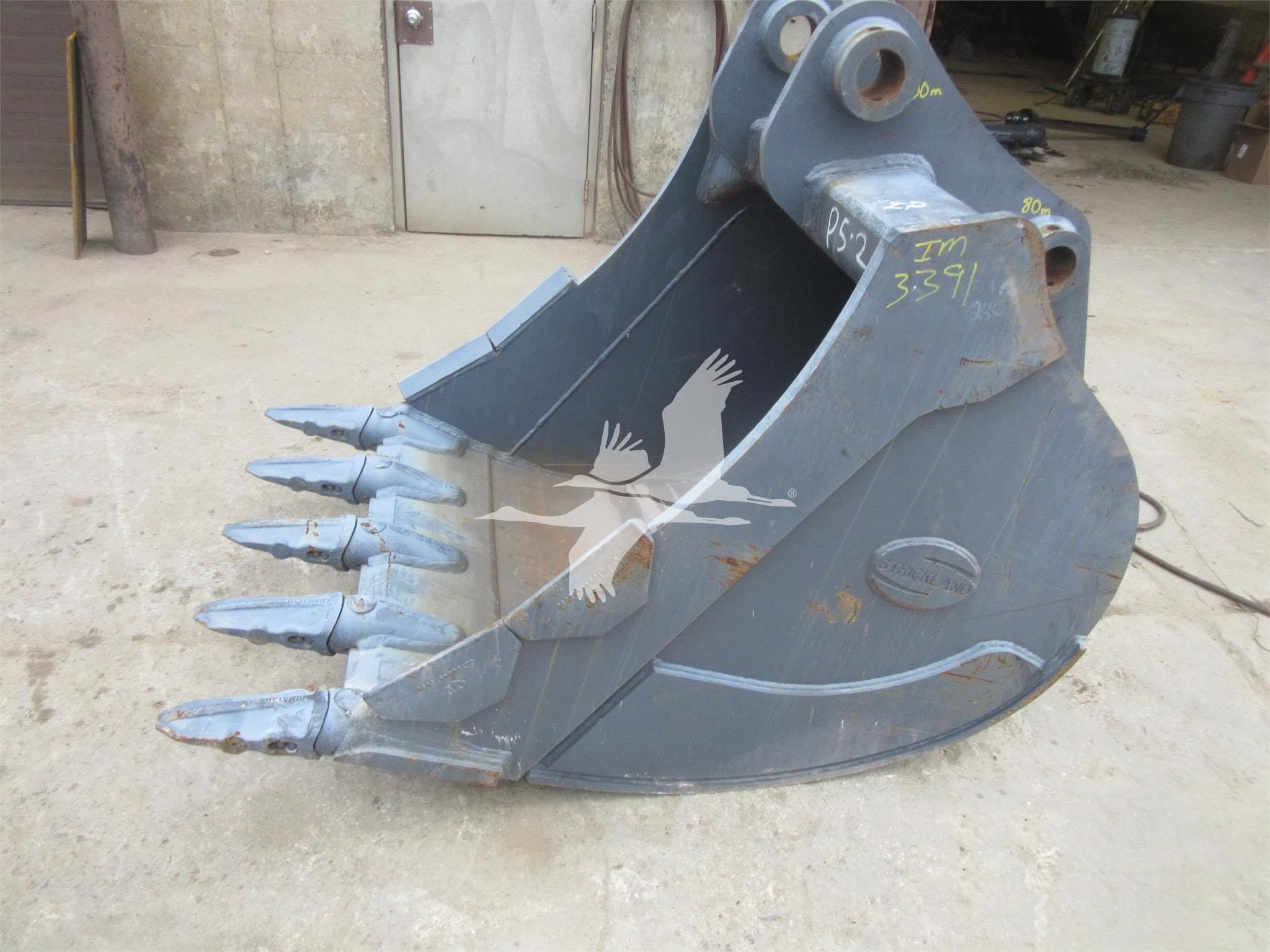 Severe Duty STRICKLAND 48" DIGGING BKT IM3391 Severe Duty STRICKLAND 48" DIGGING BKT IM3391