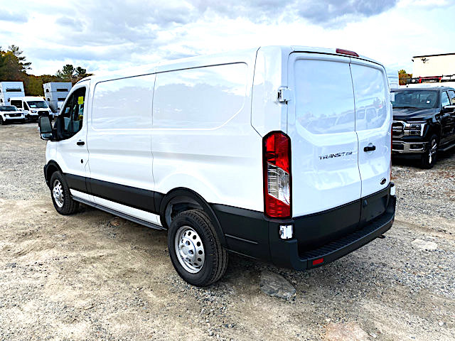 2026 FORD T250 CARGO VAN