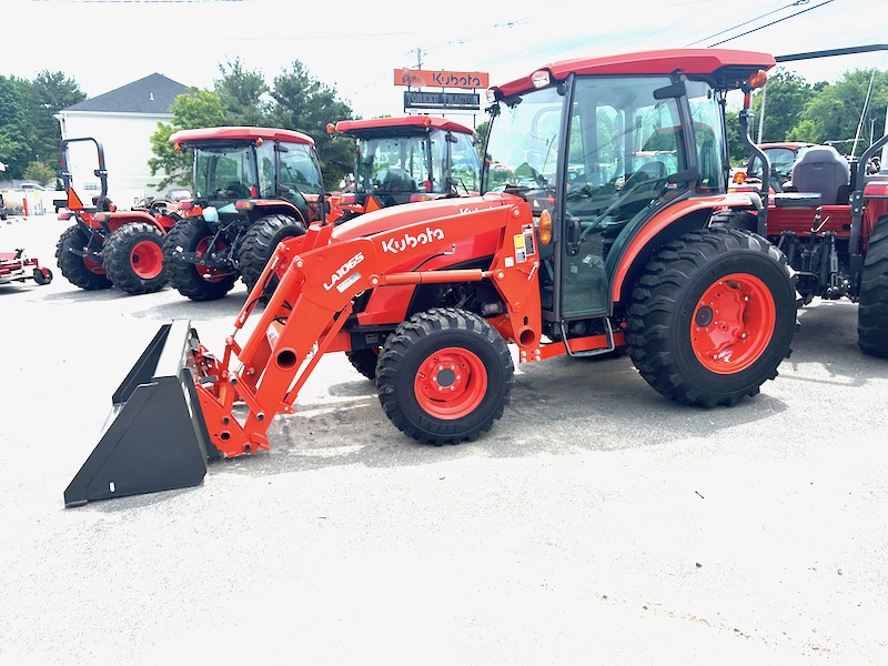 2026 KUBOTA MX 5400 HSTC TRACTOR/ LOADER.