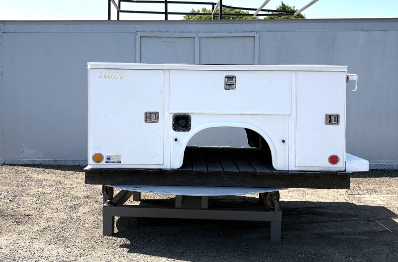 8’ KNAPHEIDE UTILITY BODY