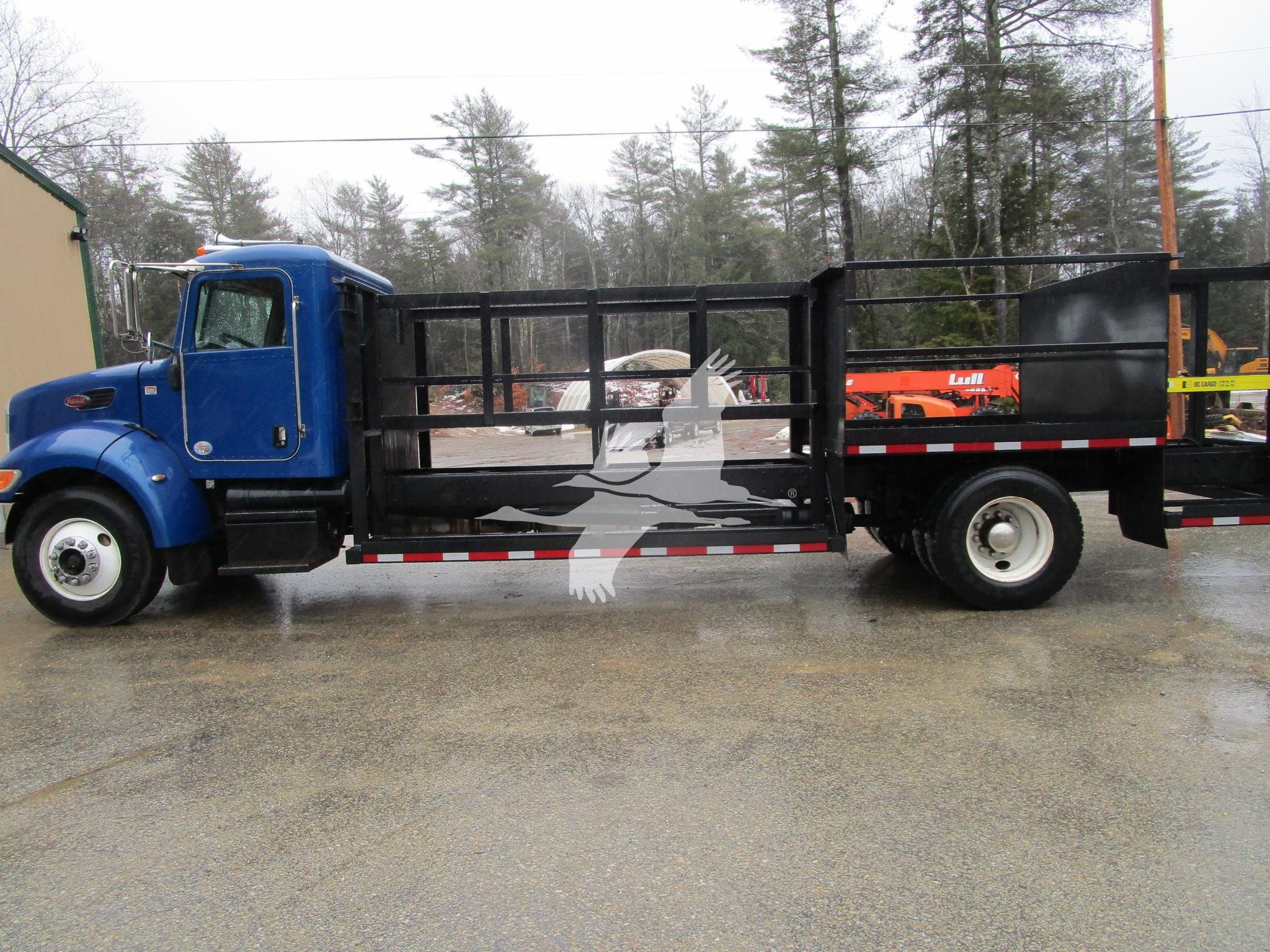 2014-PETERBILT-337-ID44-3 2014-PETERBILT-337-ID44-3
