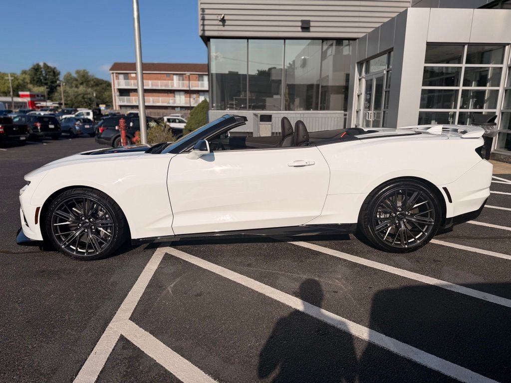 2021-Chevrolet-Camaro-stkFM10925B-2 2021-Chevrolet-Camaro-stkFM10925B-2