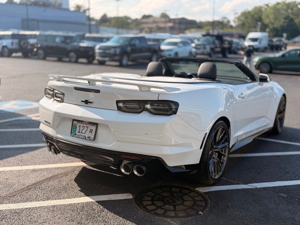 2021-Chevrolet-Camaro-stkFM10925B-6 2021-Chevrolet-Camaro-stkFM10925B-6