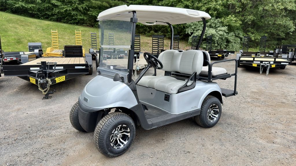 2021 E-Z-GO RXV® ELiTE P0366 2021 E-Z-GO RXV® ELiTE P0366