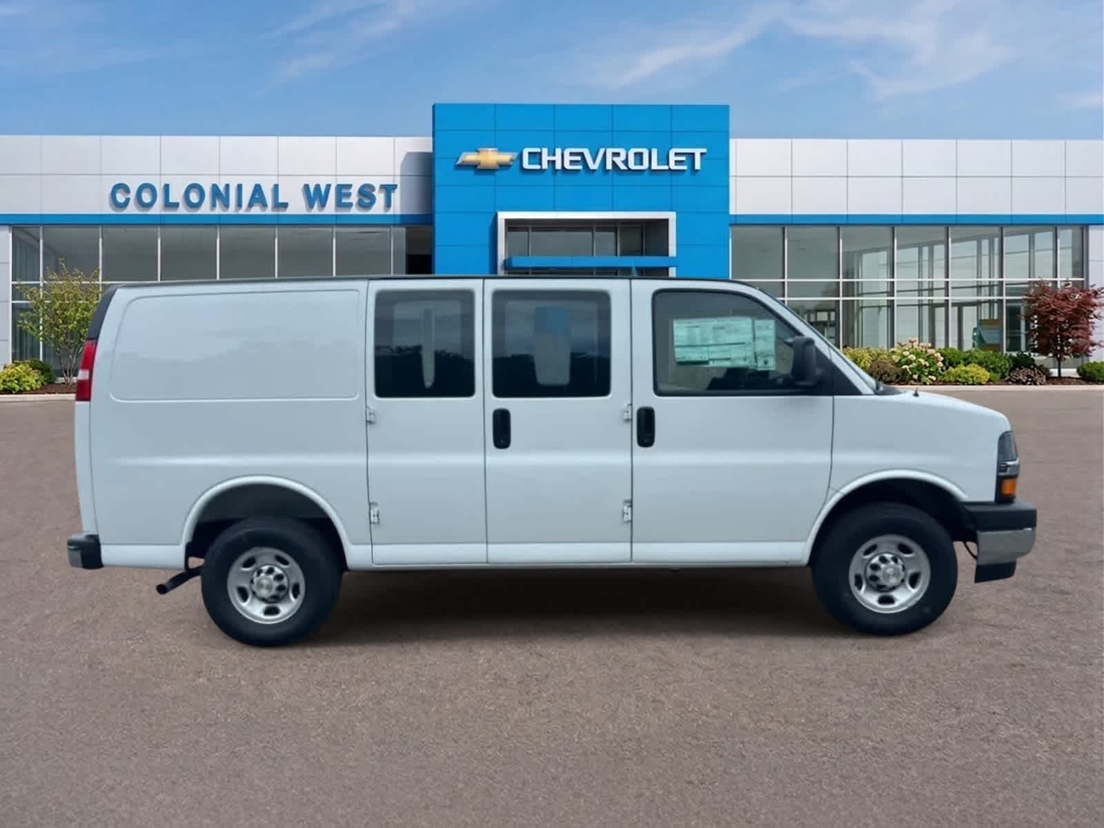 2025-Chevrolet-Express-Cargo-Van-stkW25560-6 2025-Chevrolet-Express-Cargo-Van-stkW25560-6