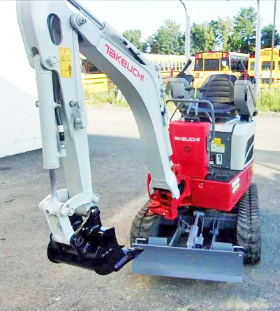 2022 TAKEUCHI TB210R MINI EXCAVATOR