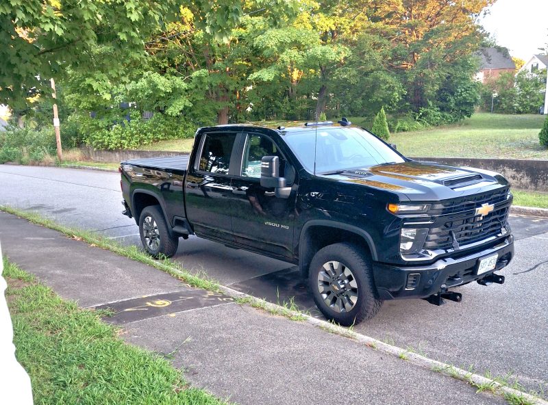 2025 CHEVY SILVERADO CUSTOM