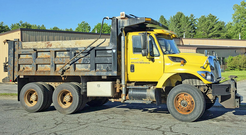 2008 INTERNATIONAL 7400 6X4 DUMP