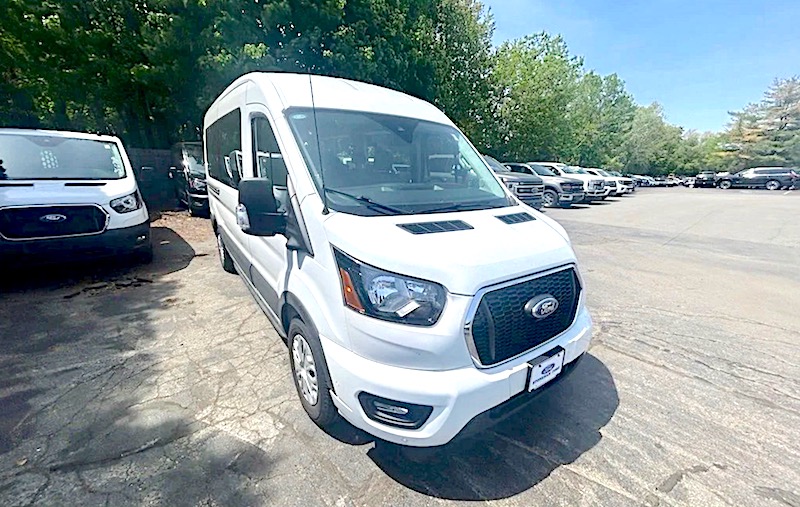 2023 FORD T350 XLT WAGON