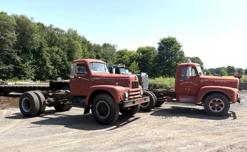 ANTIQUE TRUCK.