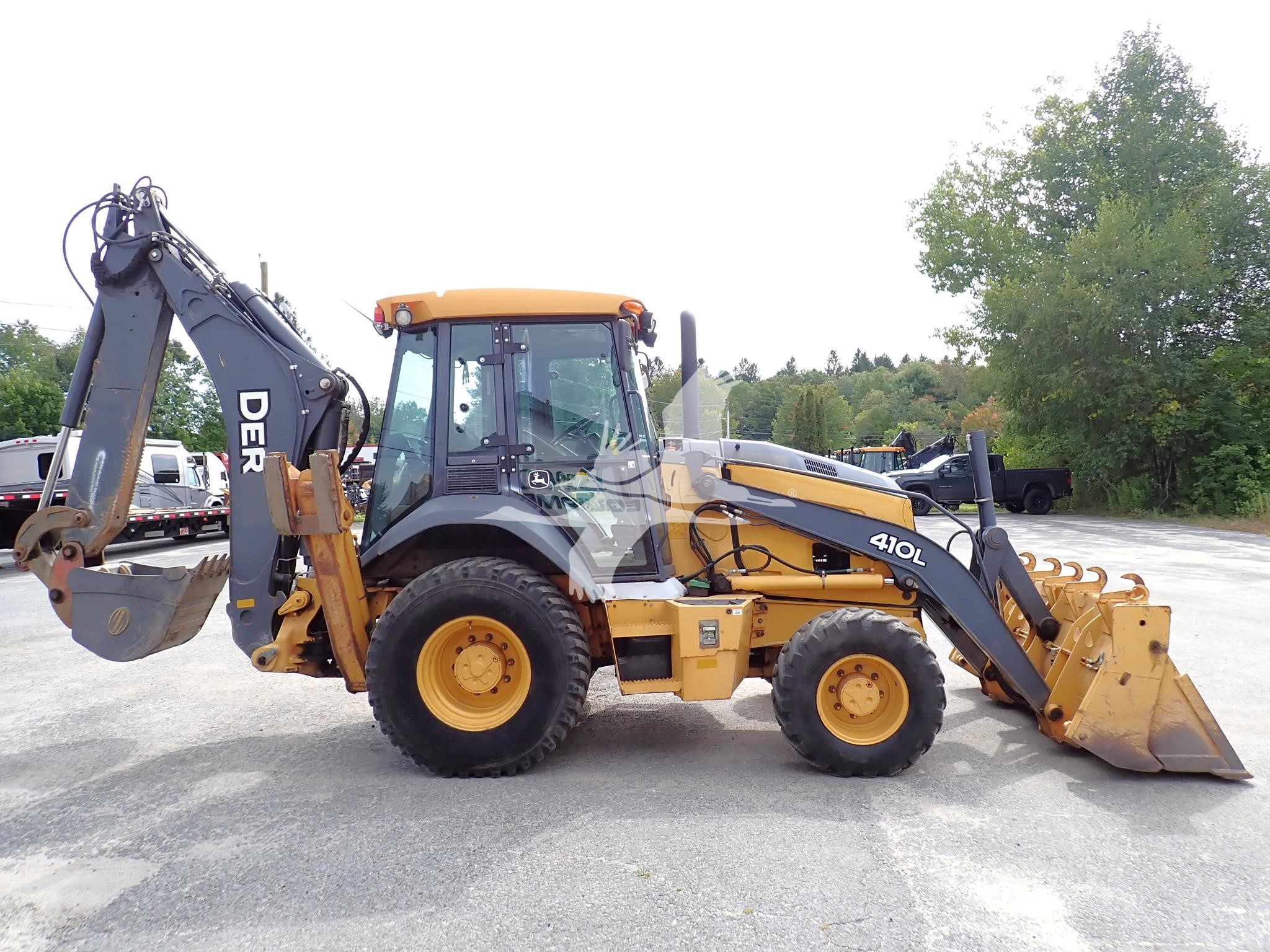 2017-DEERE-410L-BH093-4 2017-DEERE-410L-BH093-4