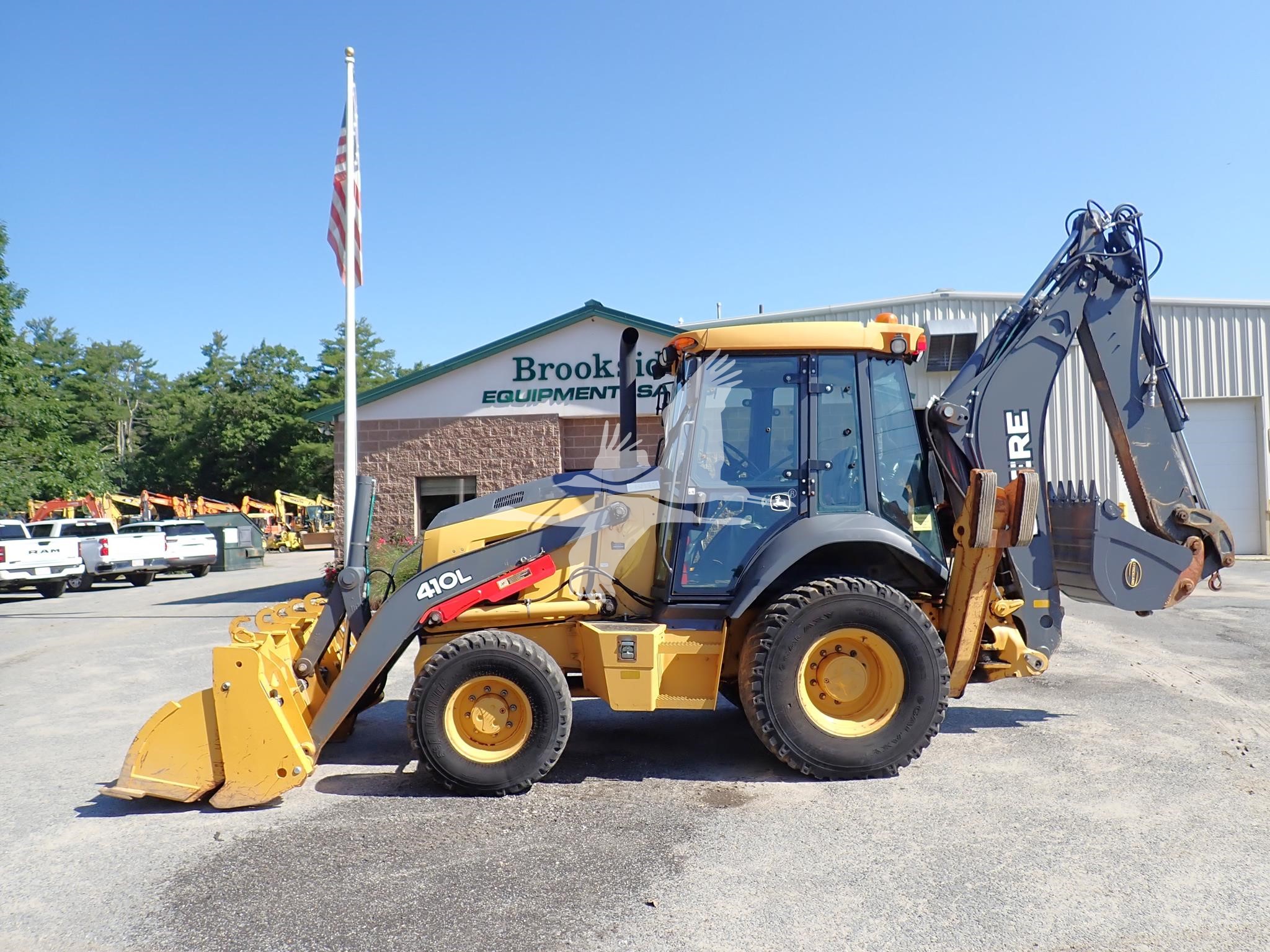 2017 DEERE 410L BH740 2017 DEERE 410L BH740