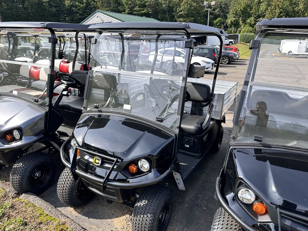 2024 Cushman® Hauler Pro Elite P0242 2024 Cushman® Hauler Pro Elite P0242