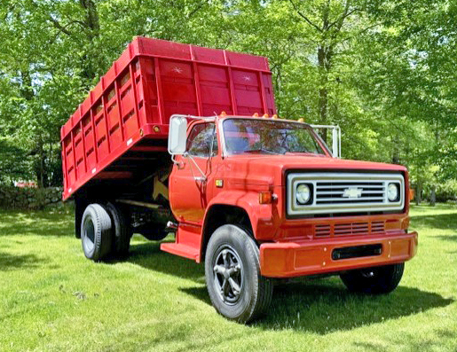 1981 CHEVY C70 14’ GRAIN DUMP 1981 CHEVY C70 14’ GRAIN DUMP