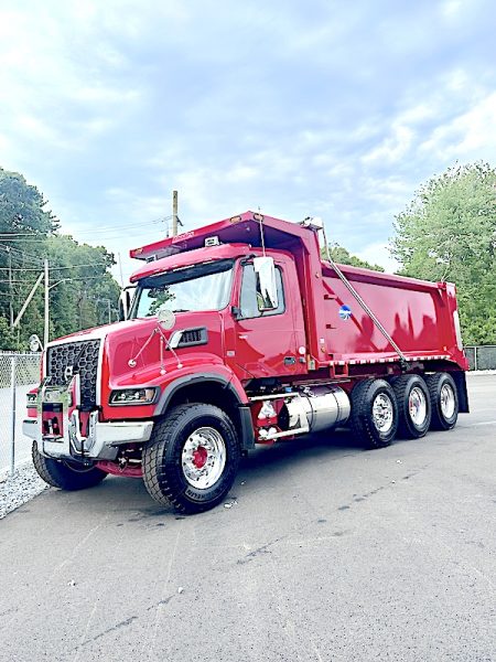 2027 VOLVO VHD84F300-D14