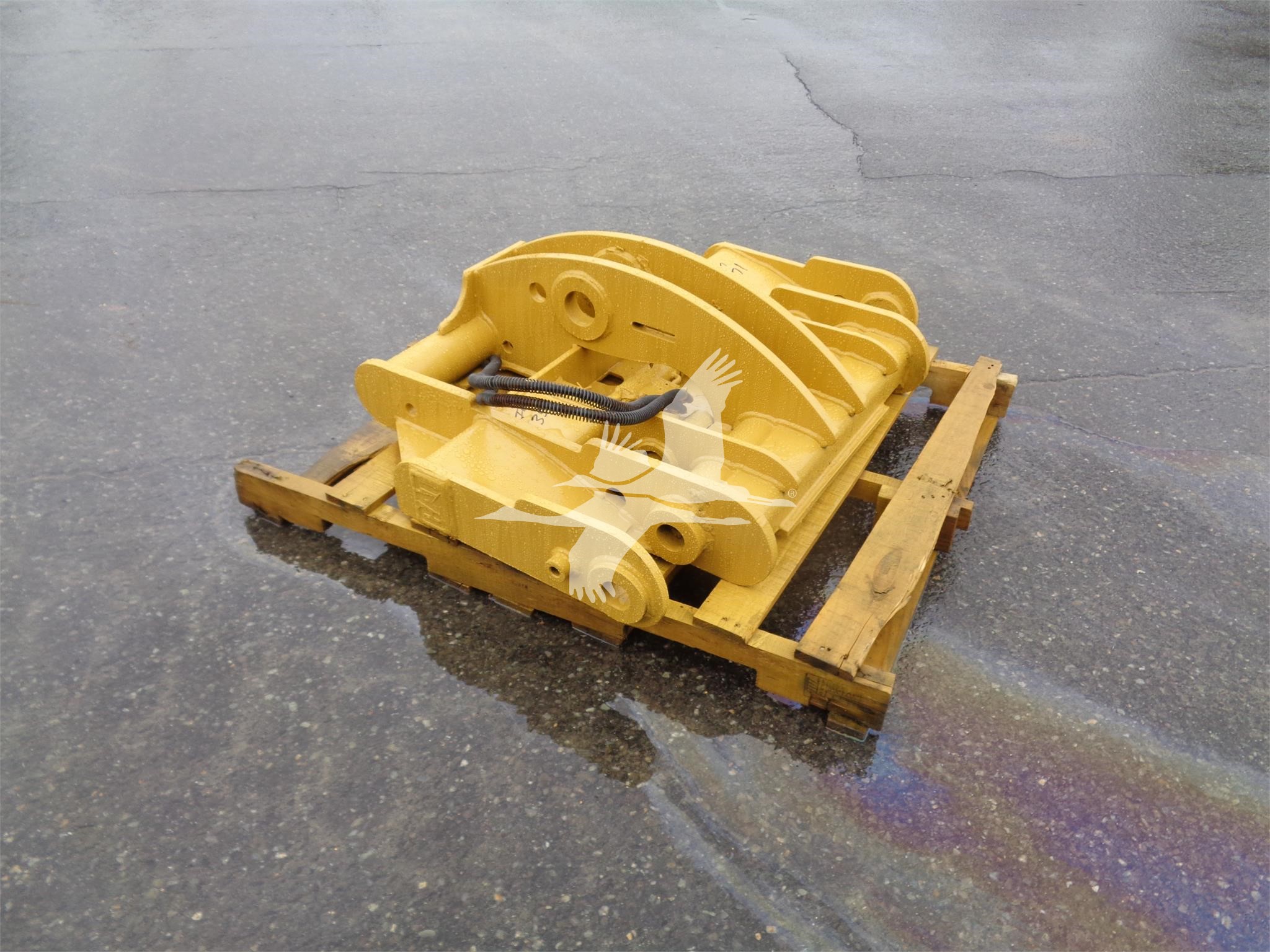 Coupler / Quick Coupler CATERPILLAR HYD Q/C IM3571 Coupler / Quick Coupler CATERPILLAR HYD Q/C IM3571