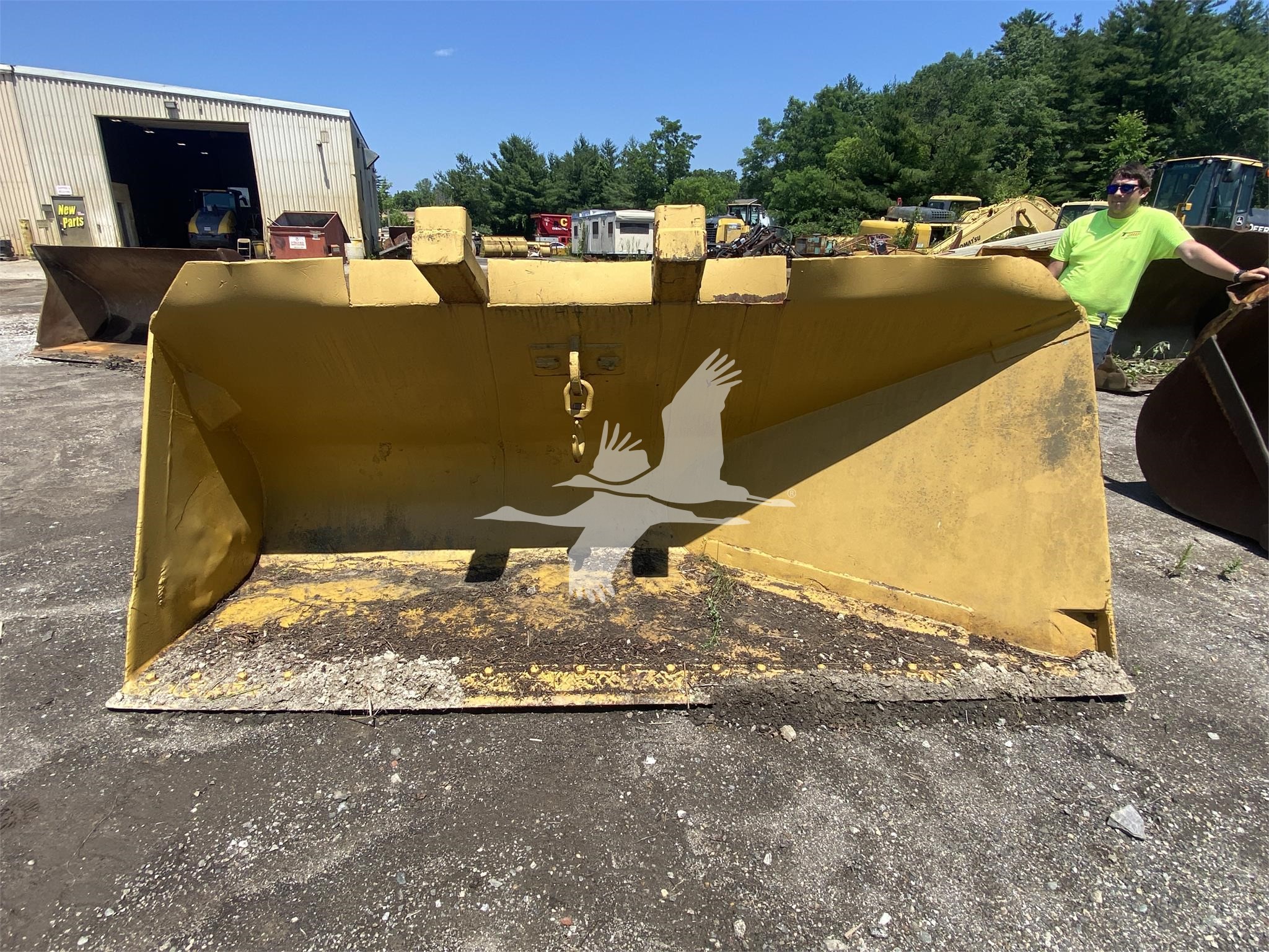 HEWITT-PIN-ON-SIDE-DUMP-BKT-IM4708-1 HEWITT-PIN-ON-SIDE-DUMP-BKT-IM4708-1