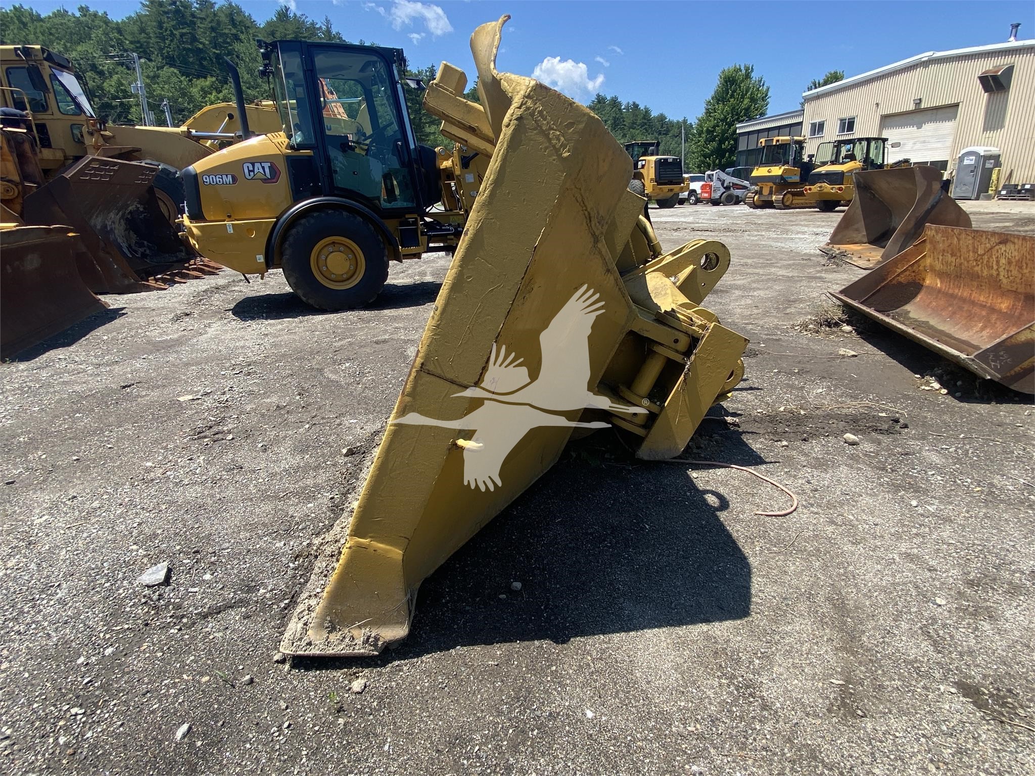 Side Dump HEWITT PIN-ON SIDE DUMP BKT IM4708 Side Dump HEWITT PIN-ON SIDE DUMP BKT IM4708