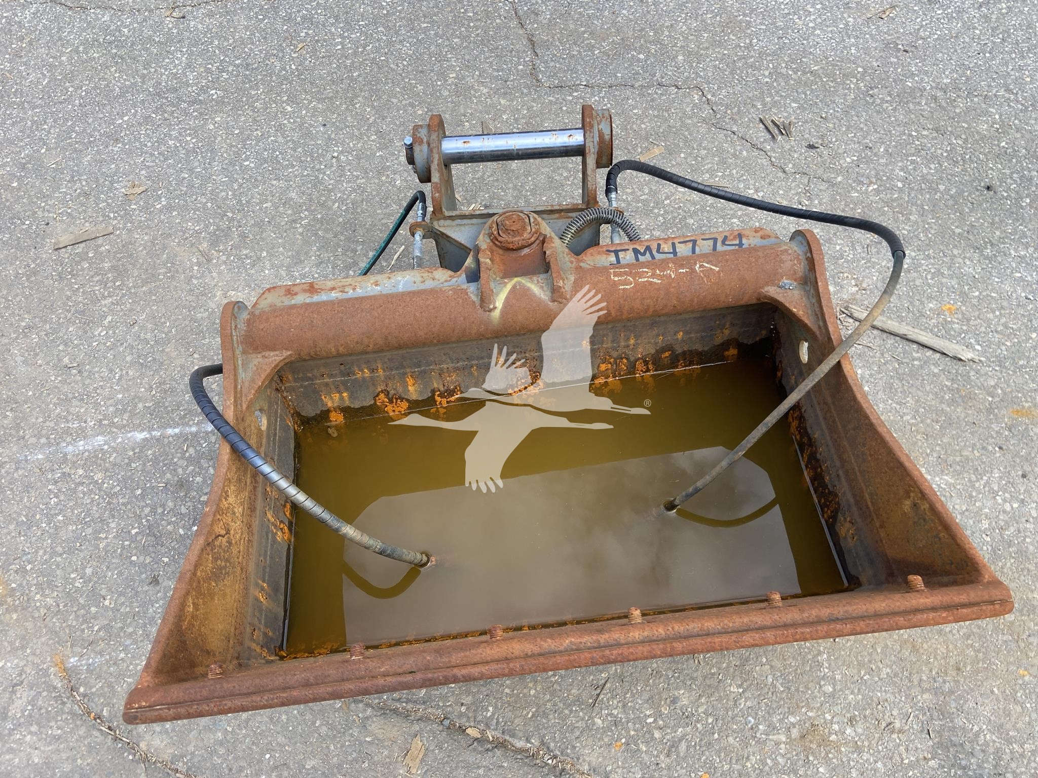 LEMAC-36-HYD-TILT-CLEANUP-BKT-IM4774-1 LEMAC-36-HYD-TILT-CLEANUP-BKT-IM4774-1