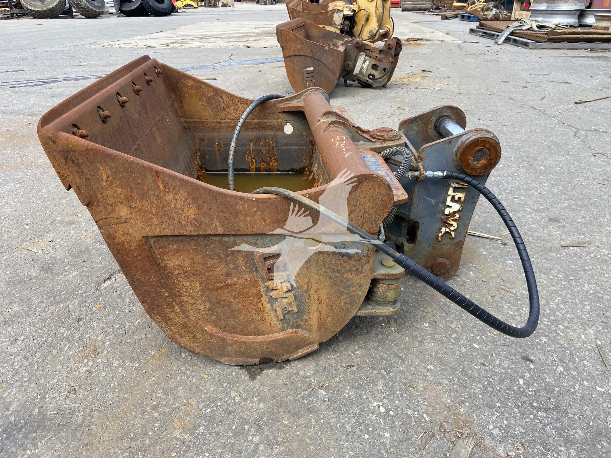 Ditch Cleaning LEMAC 36" HYD TILT CLEANUP BKT IM4774 Ditch Cleaning LEMAC 36" HYD TILT CLEANUP BKT IM4774