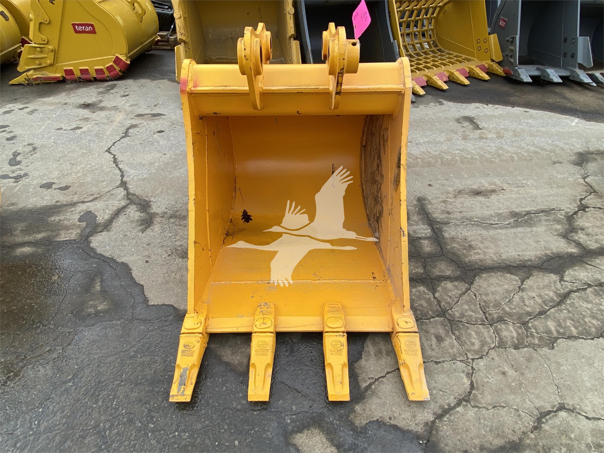 STRICKLAND-36-DIGGING-BKT-IM4432-1 STRICKLAND-36-DIGGING-BKT-IM4432-1