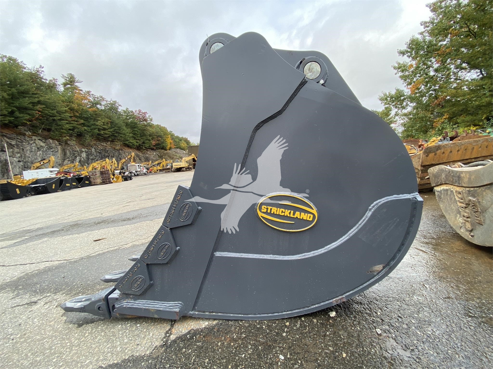 Severe Duty STRICKLAND 42" HD DIGGING BKT IM4535 Severe Duty STRICKLAND 42" HD DIGGING BKT IM4535
