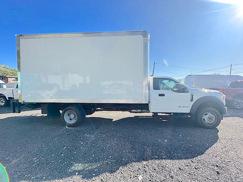 2022 FORD F550 XLT VAN BODY