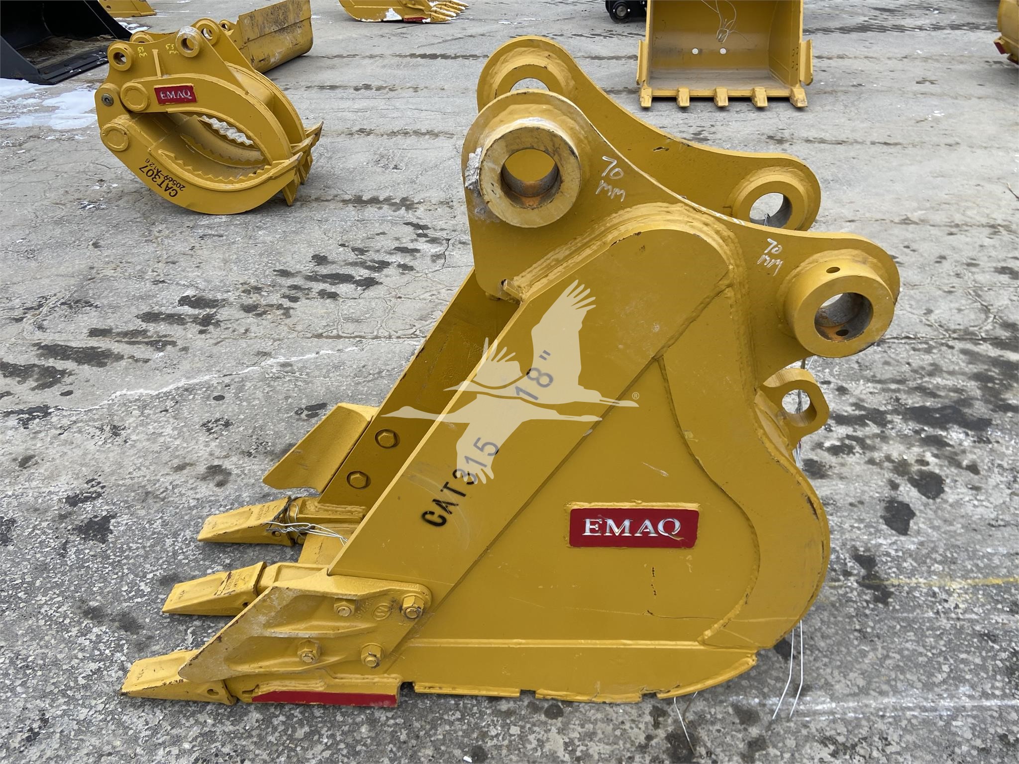 Severe Duty TERAN EMAQ 18" DIGGING BUCKET IM4147 Severe Duty TERAN EMAQ 18" DIGGING BUCKET IM4147