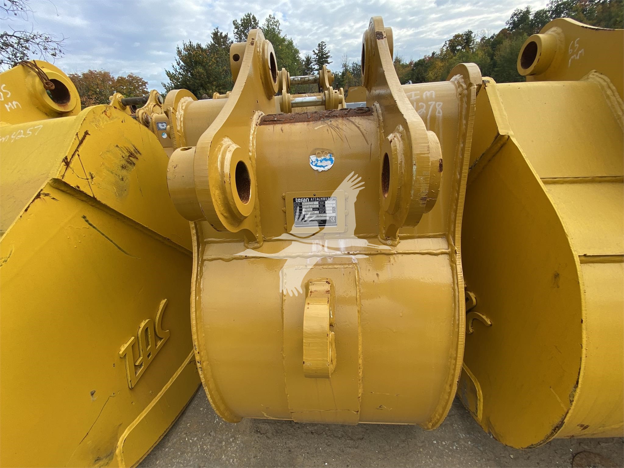 TERAN-EMAQ-24-DIGGING-BUCKET-IM4278-1 TERAN-EMAQ-24-DIGGING-BUCKET-IM4278-1