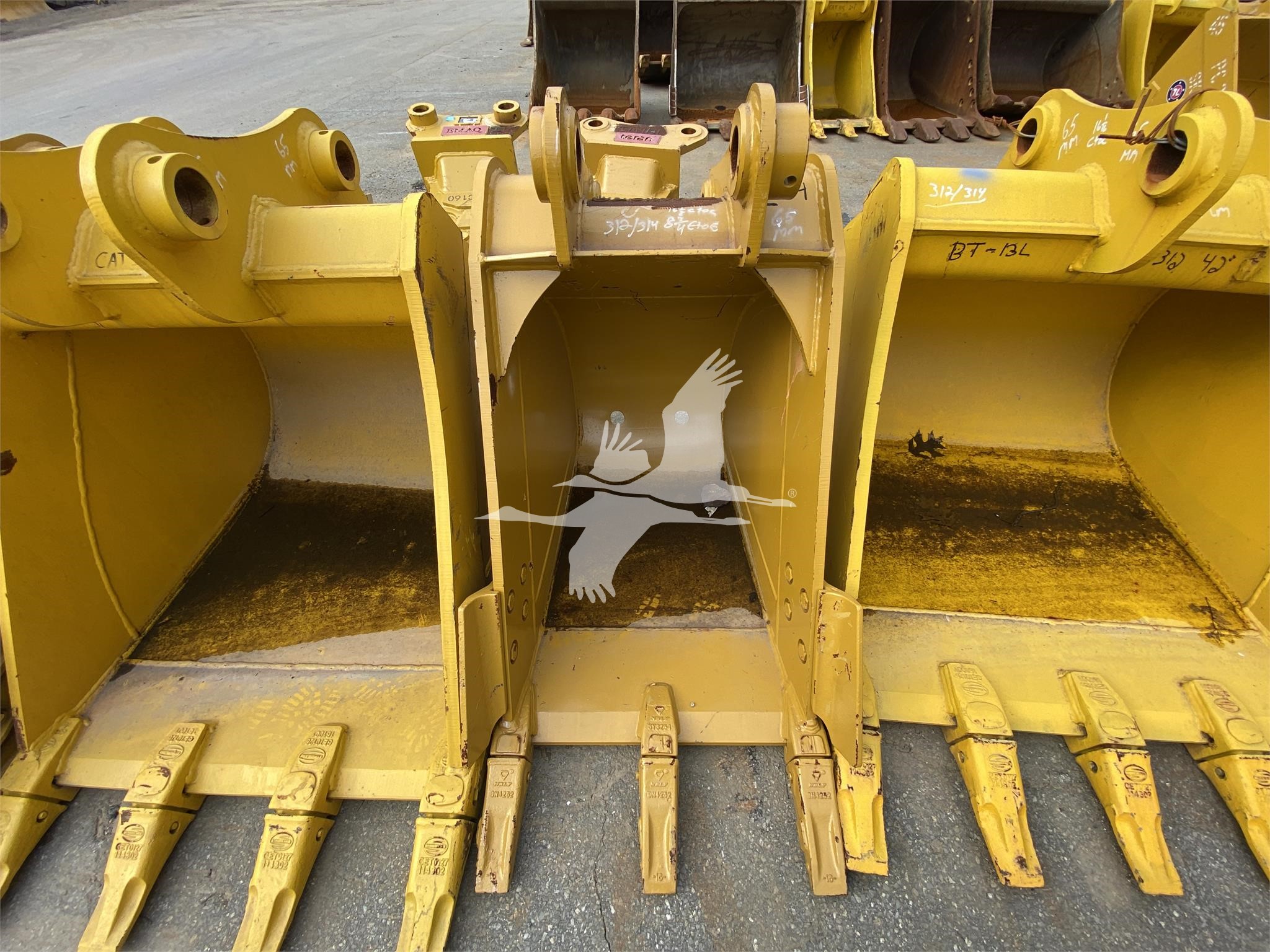 GP TERAN EMAQ 24" DIGGING BUCKET IM4278 GP TERAN EMAQ 24" DIGGING BUCKET IM4278