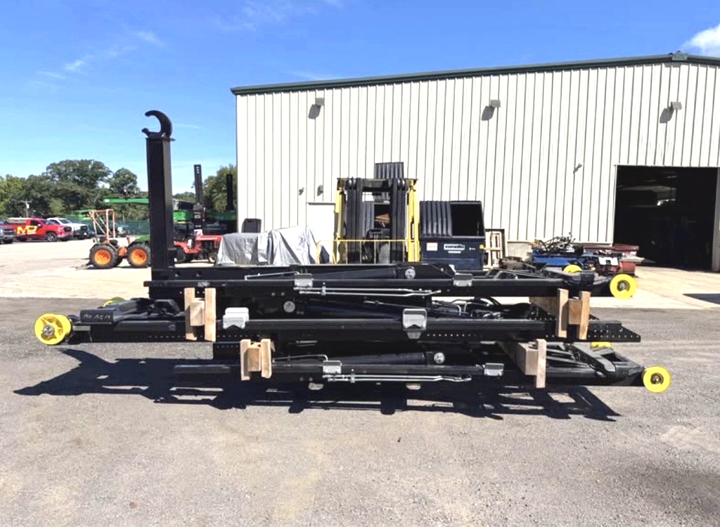 AMPLIROLL ARTICULATED HOOKLIFTS AMPLIROLL ARTICULATED HOOKLIFTS