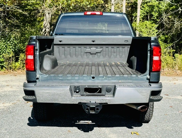 SPRAY-IN BEDLINER SPRAY-IN BEDLINER