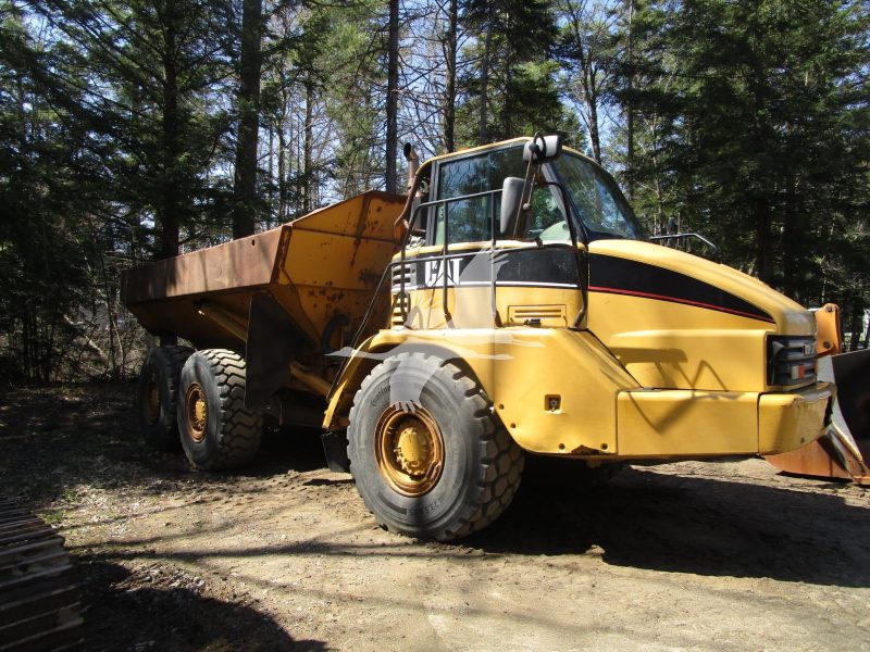 2005 CATERPILLAR 730 *** RENTAL ONLY ***