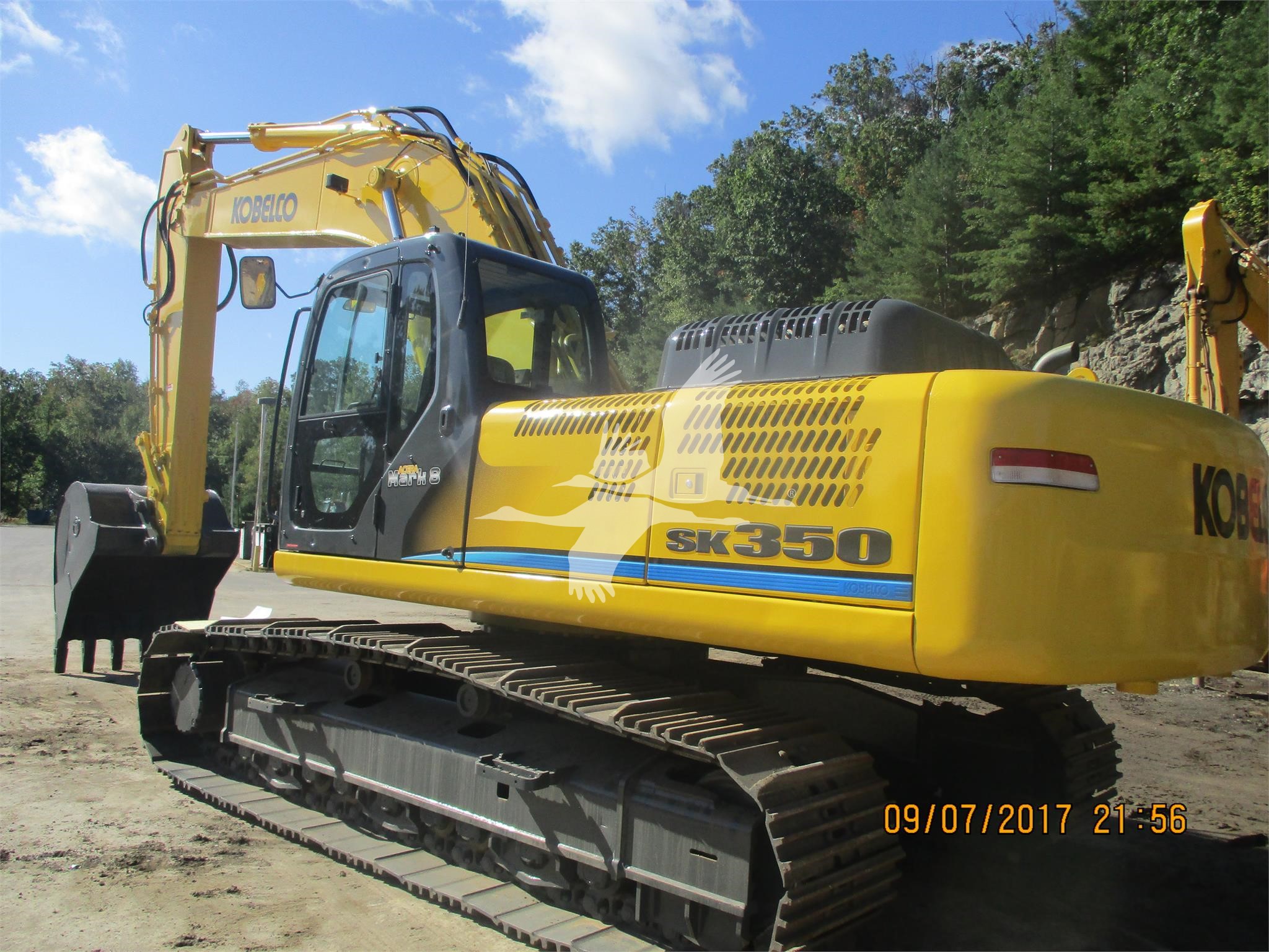2011-KOBELCO-SK350-LC-8-E4108-1 2011-KOBELCO-SK350-LC-8-E4108-1