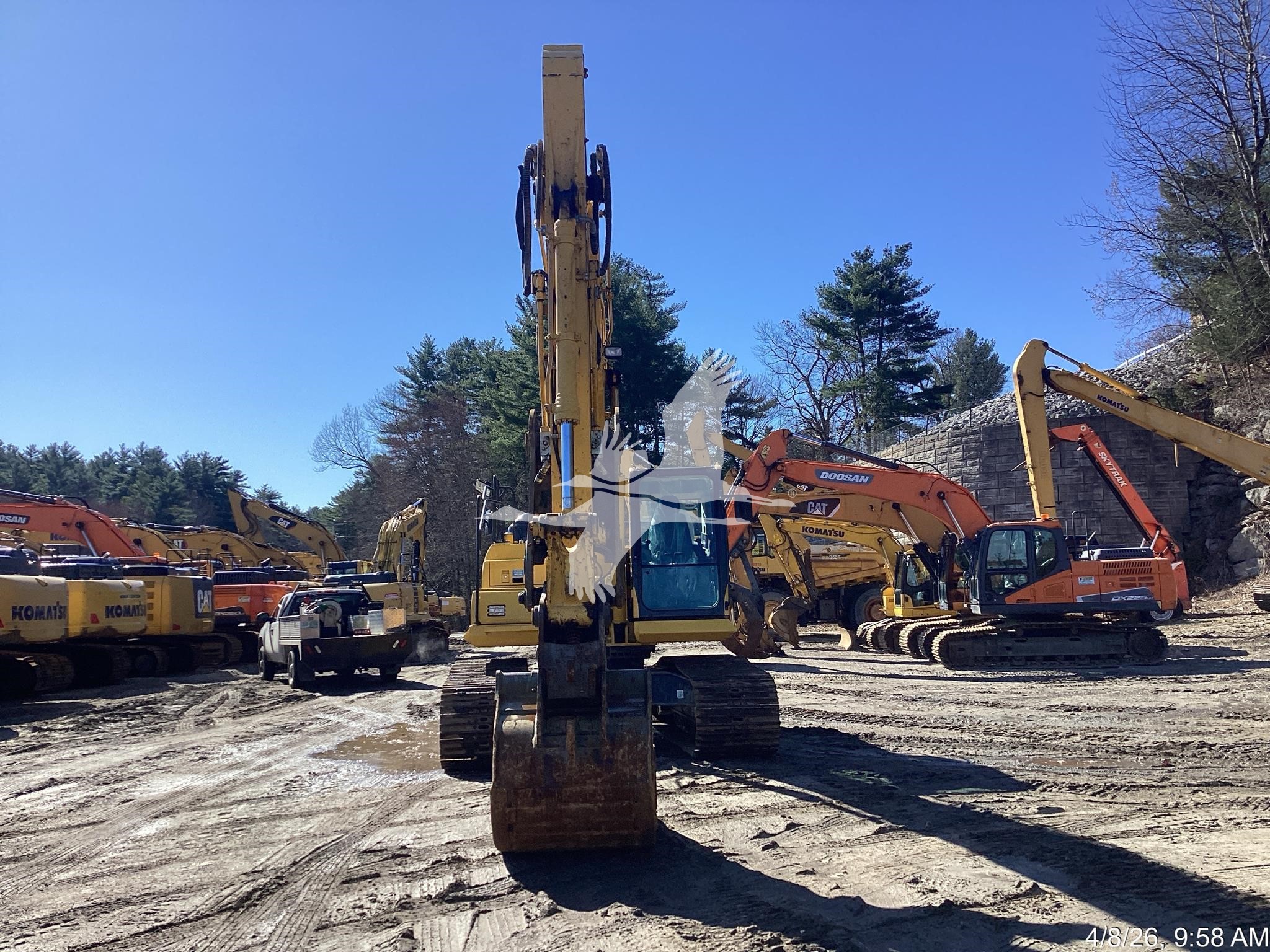 2022-KOMATSU-PC210-LC-11-E5157-2 2022-KOMATSU-PC210-LC-11-E5157-2