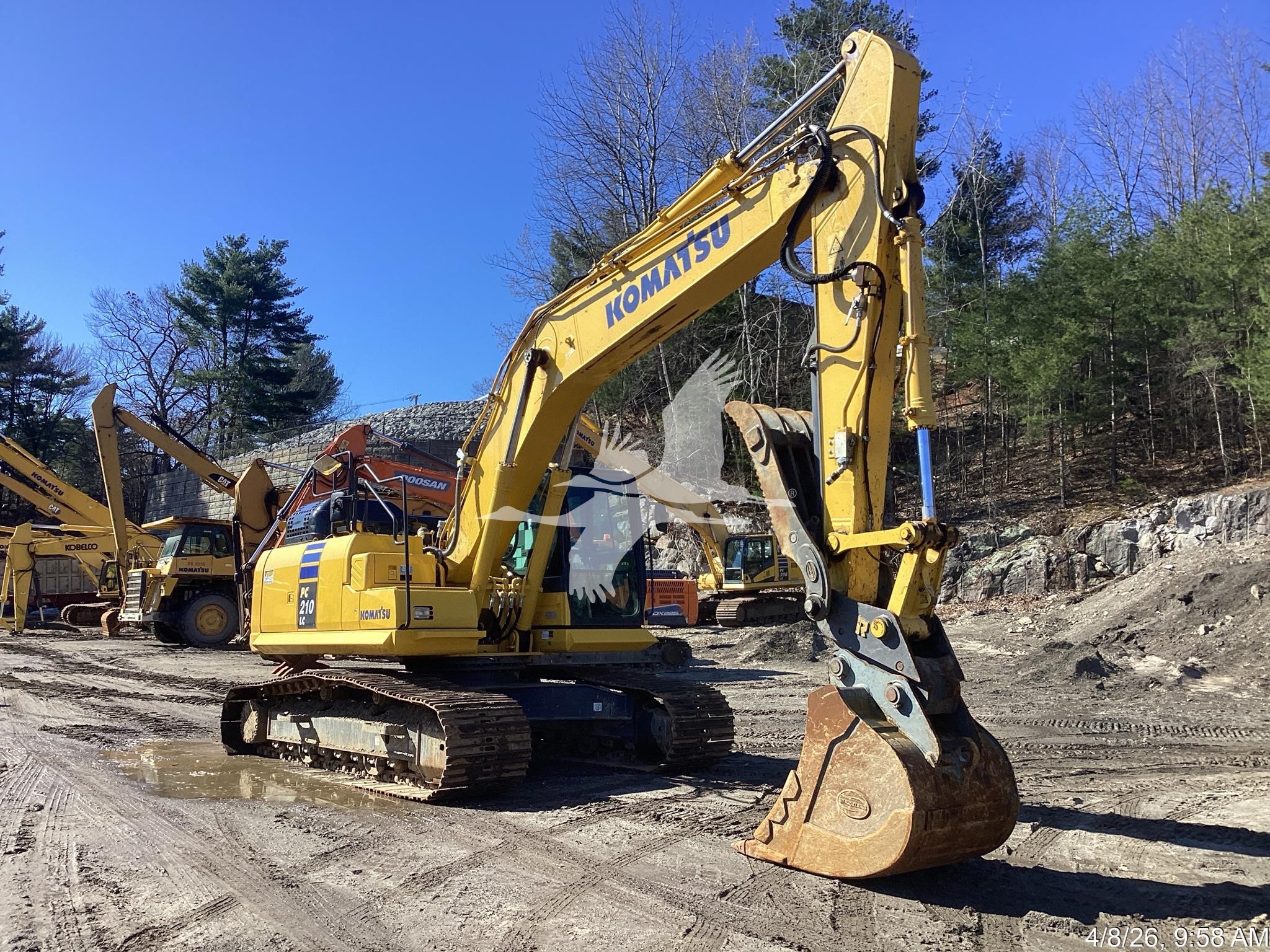 2022-KOMATSU-PC210-LC-11-E5157-3 2022-KOMATSU-PC210-LC-11-E5157-3