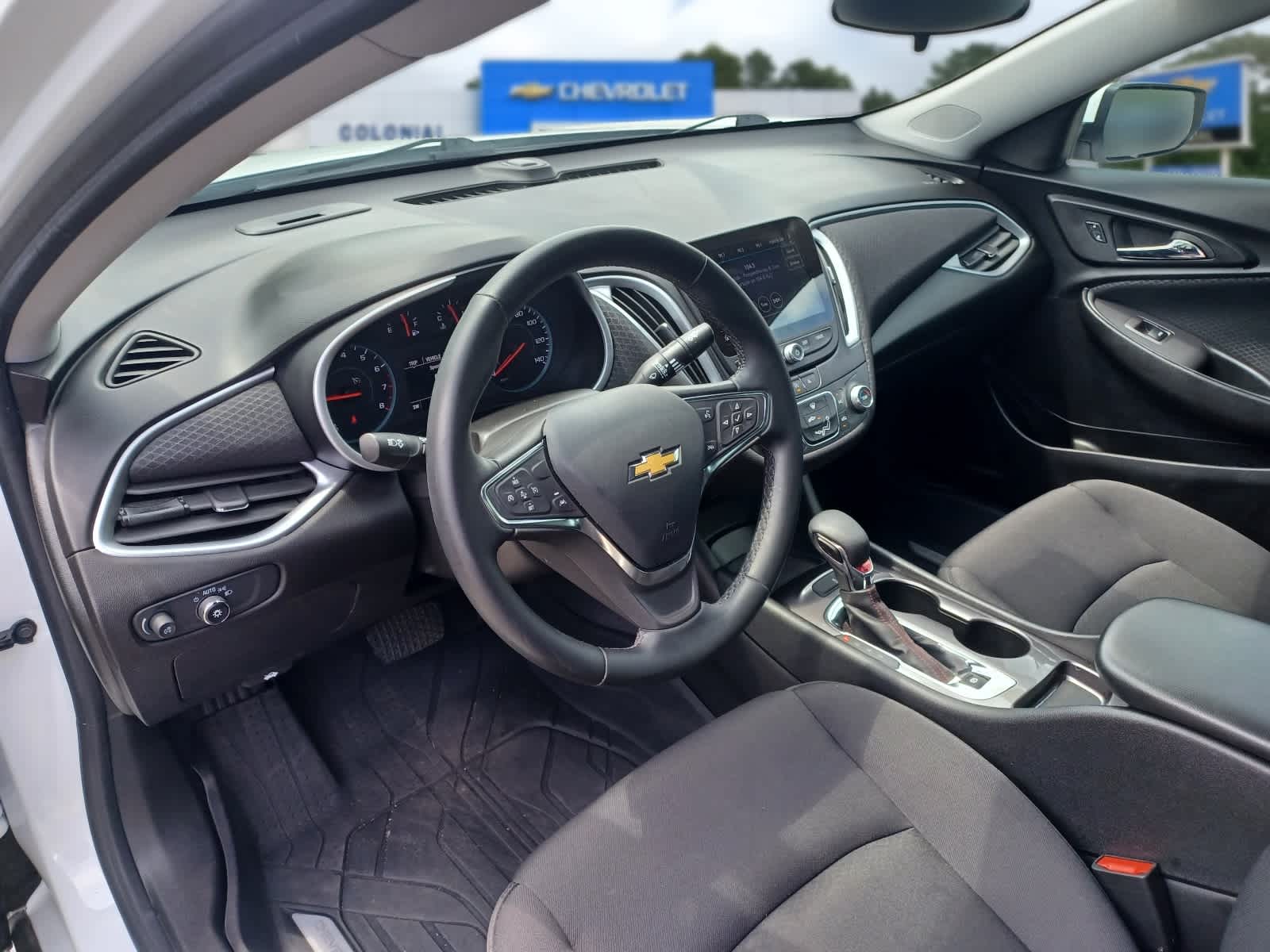 2023-Chevrolet-Malibu-U3622-7 2023-Chevrolet-Malibu-U3622-7