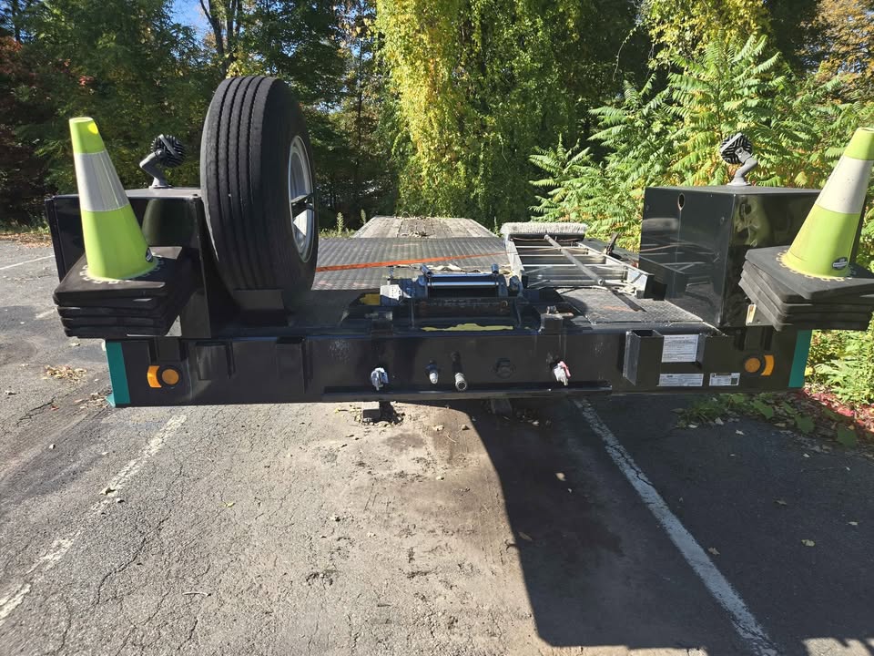 1985 48- LANDOLL 317 TRAILER. 1985 48- LANDOLL 317 TRAILER.