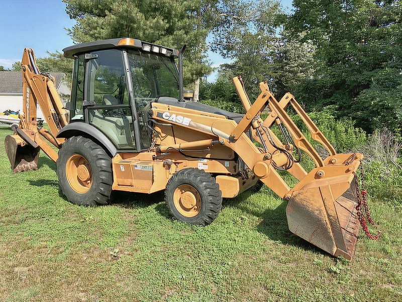 2002 CASE 580M
