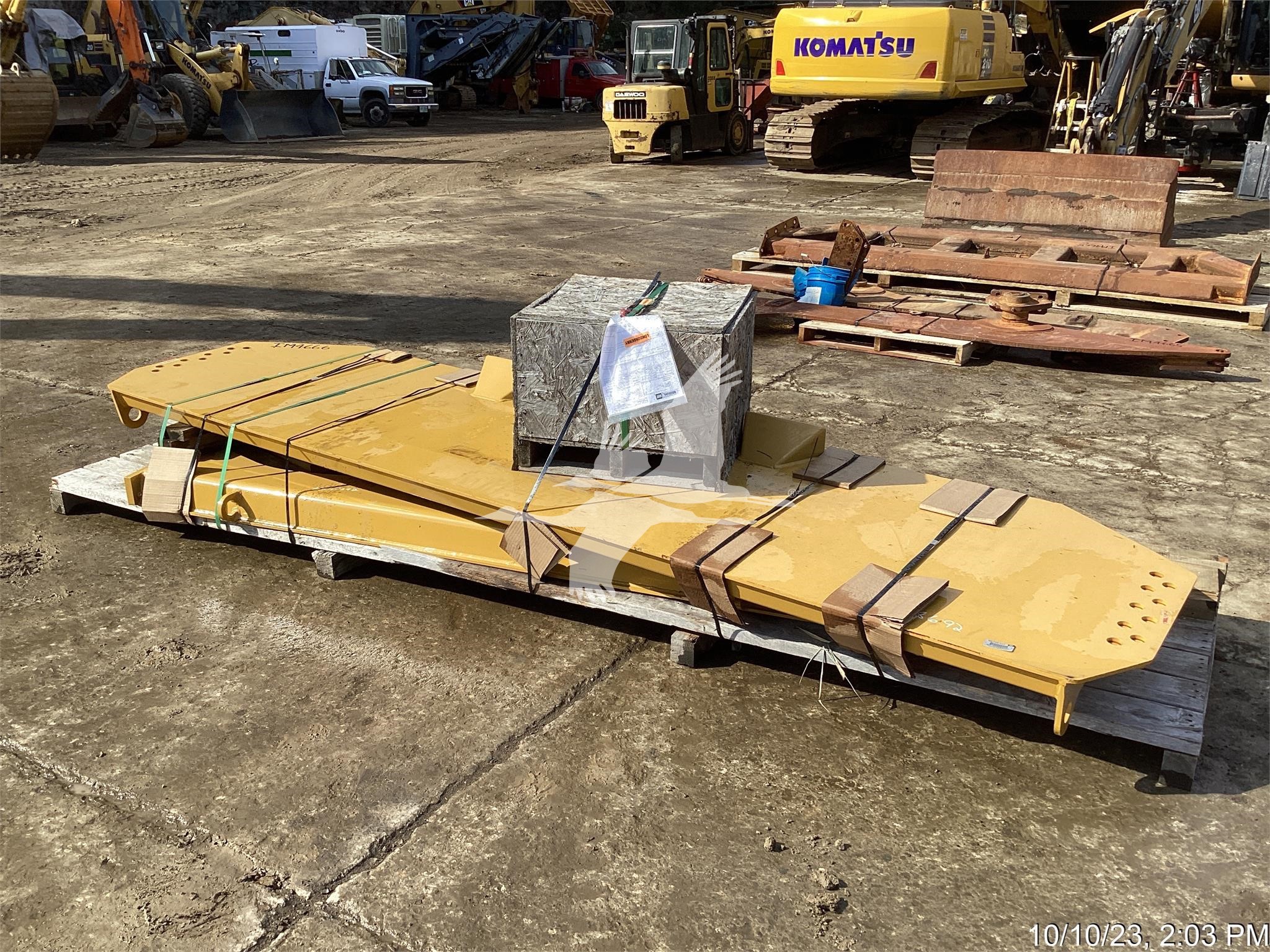 Tailgate CATERPILLAR SCISSOR TAILGATE IM4666 Tailgate CATERPILLAR SCISSOR TAILGATE IM4666