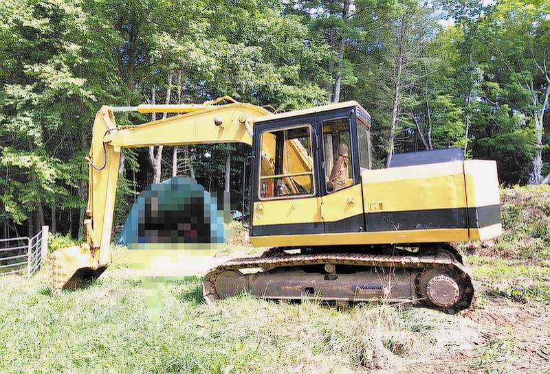 CAT E120B