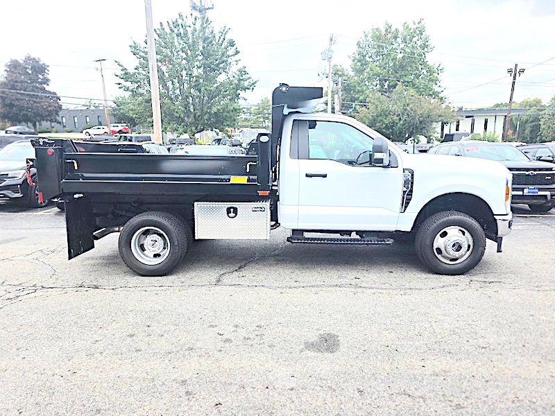 2026 FORD F350 DUMP